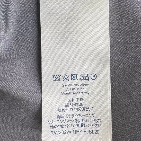 🚩steal authentic Louis Vuitton Black and Gray Top - Picture 4 of 5